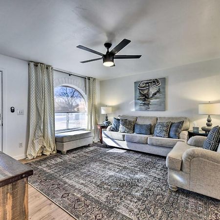 Downtown Gilbert Home With Fenced Yard And Fire Pit! Esterno foto