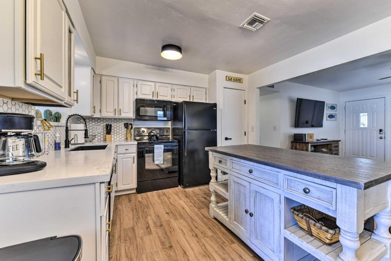 Downtown Gilbert Home With Fenced Yard And Fire Pit! Esterno foto